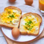 Desayuno con Huevo y Pan Fácil y Rápido