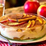 Postre de Manzana, Frutos Secos y Nata para Montar